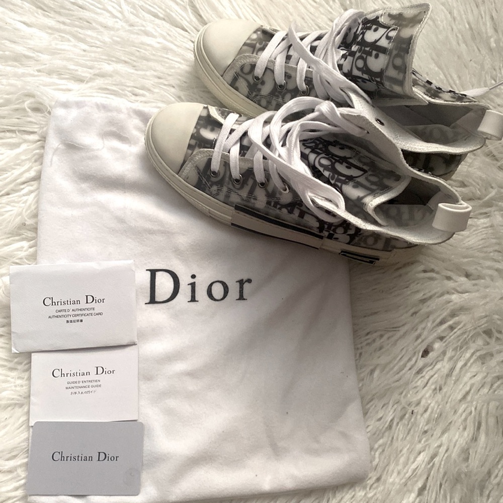 Beautiful Dior sneakers size 39